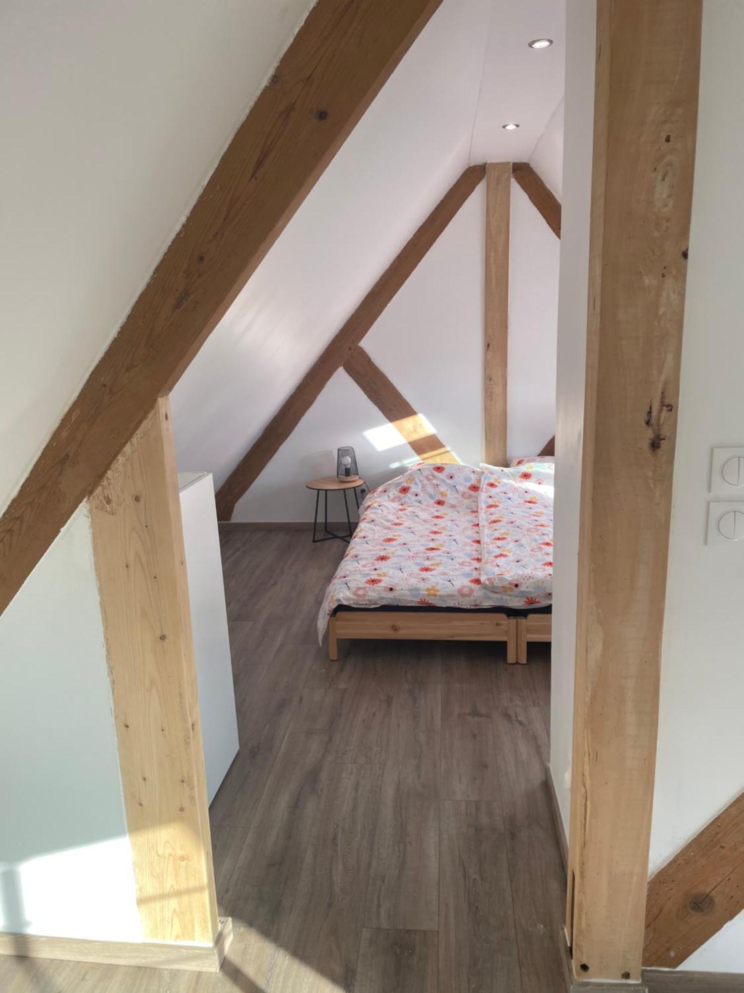 Maison Renovee Au Calme Bieville-Beuville Экстерьер фото