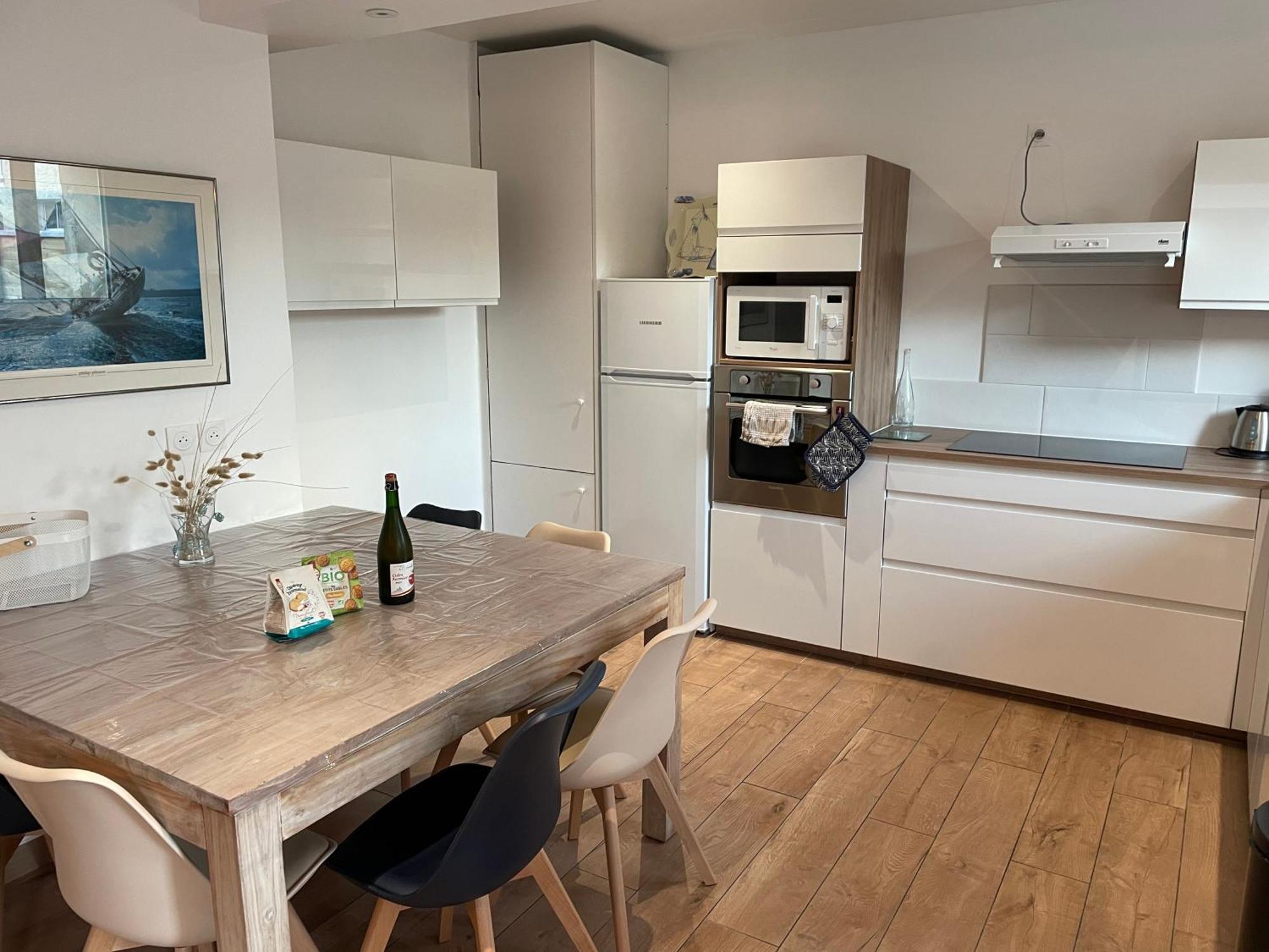 Maison Renovee Au Calme Bieville-Beuville Экстерьер фото